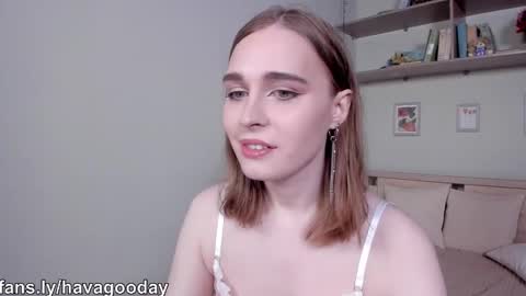 Snapshot of havagooday chatting on 02-20-26, 06:59 Mia online show from 02-20-26, 06:59