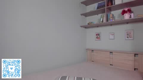 Snapshot of havagooday chatting on 04-29-26, 05:41 Mia online show from 04-29-26, 05:41