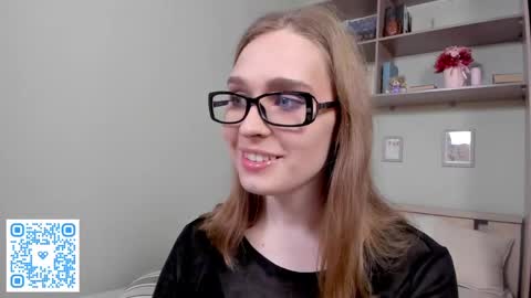 Snapshot of havagooday chatting on 05-29-26, 03:54 Mia online show from 05-29-26, 03:54
