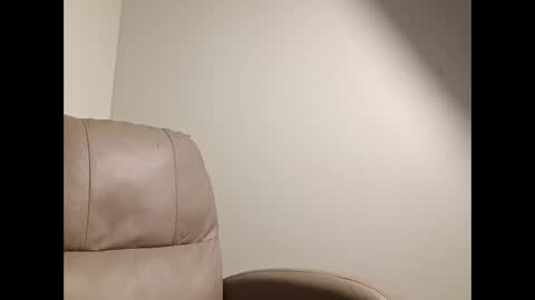 Robert online show from 03-05-26, 04:19