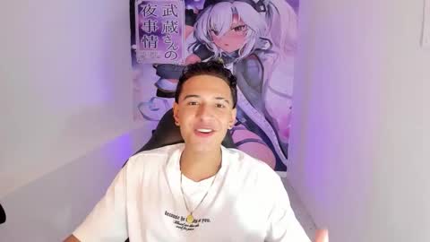 Snapshot of haydenn_boy chatting on 10-24-25, 01:29 Hayen Boy online show from 10-24-25, 01:29