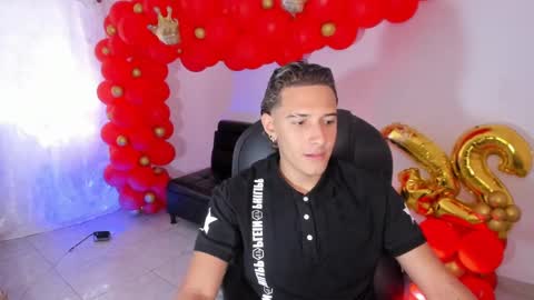 Snapshot of haydenn_boy chatting on 11-22-25, 07:13 Hayen Boy online show from 11-22-25, 07:13