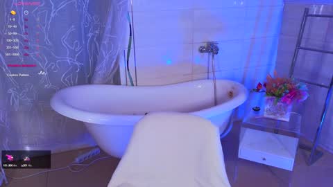 Hayle online show from 02-02-25, 02:06