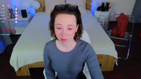 Hayle online show from 03-08-25, 08:33