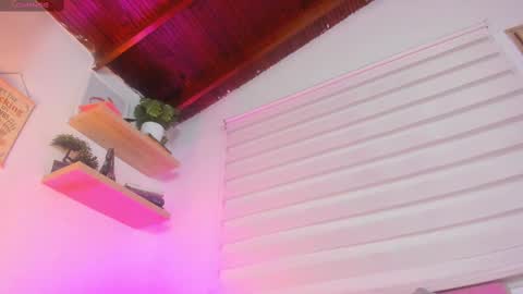 Im Hazel online show from 03-03-25, 10:10