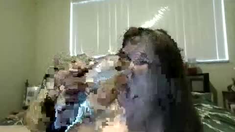 Snapshot of hazelbasil32728 chatting on 02-21-26, 01:34 hazelbasil32728 online show from 02-21-26, 01:34