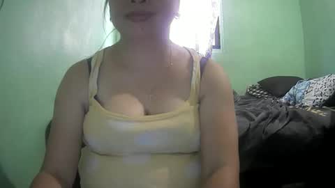 hazeldhane online show from 10-12-25, 03:49