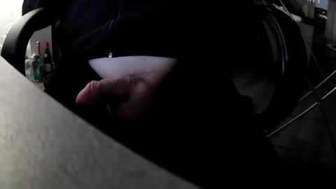 hazelett855678 online show from 01-06-26, 06:39