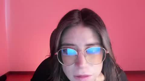 Snapshot of hazelkush00 chatting on 09-10-25, 03:56 HazelKush online show from 09-10-25, 03:56