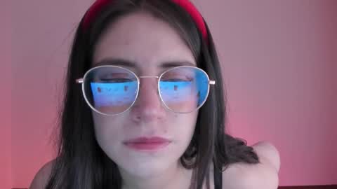 Snapshot of hazelkush00 chatting on 10-27-25, 07:07 HazelKush online show from 10-27-25, 07:07