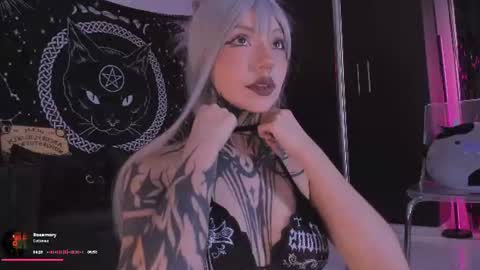 Snapshot of hazellwitch chatting on 07-14-26, 03:07 Hazell Witch online show from 07-14-26, 03:07