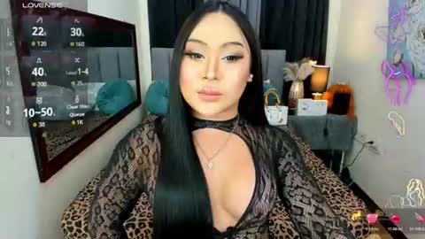 Snapshot of hazelmadonna chatting on 06-11-26, 08:29 HAZEL MADONNA online show from 06-11-26, 08:29