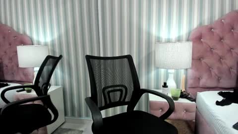 HazelMoret online show from 02-21-25, 05:31