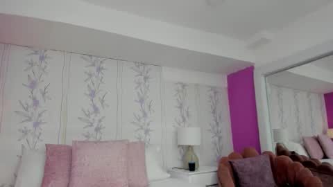 HazelMoret online show from 09-10-25, 11:43