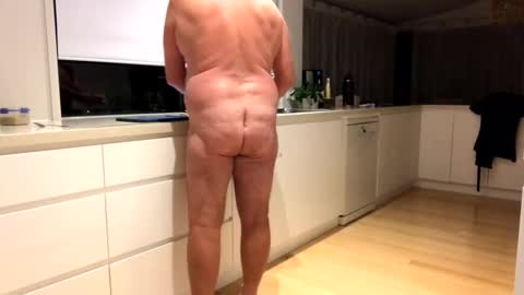 Snapshot of hb2283 chatting on 09-16-25, 06:31 h babe online show from 09-16-25, 06:31