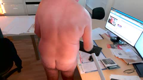 Snapshot of hb2283 chatting on 09-24-25, 07:23 h babe online show from 09-24-25, 07:23