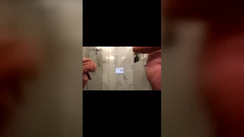 Snapshot of hb2283 chatting on 11-30-25, 06:23 h babe online show from 11-30-25, 06:23