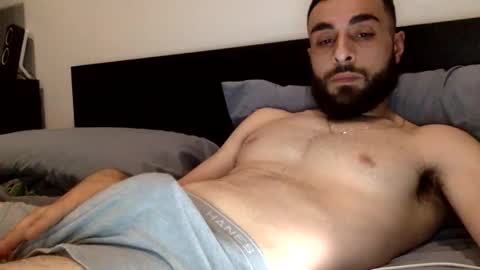 Snapshot of hbabian chatting on 05-07-26, 07:36 hbabian online show from 05-07-26, 07:36