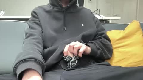 hchappel19 online show from 04-19-26, 11:42