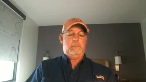 Hdeuce22 online show from 02-06-25, 07:40