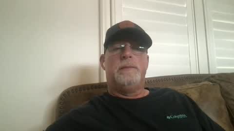 Snapshot of hdeuce22 chatting on 05-26-26, 03:52 Hdeuce22 online show from 05-26-26, 03:52
