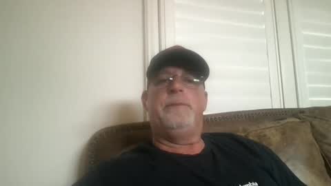 Snapshot of hdeuce22 chatting on 05-28-26, 05:10 Hdeuce22 online show from 05-28-26, 05:10