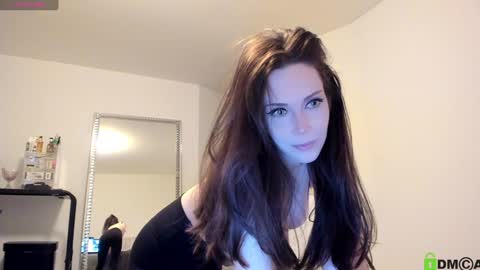 Helen online show from 01-05-25, 04:36