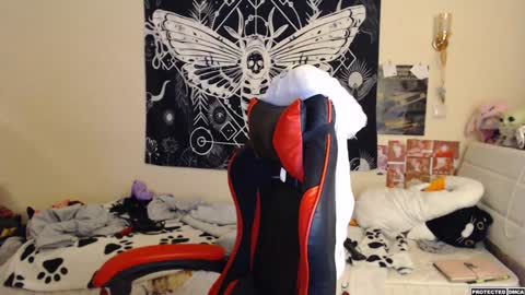 Diana online show from 02-26-25, 12:38