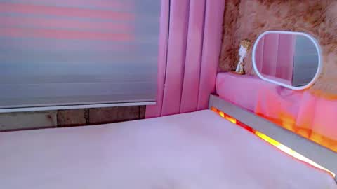 HEAVEN online show from 11-27-25, 04:14