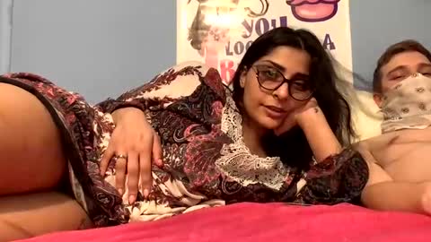 Snapshot of heavensbunny chatting on 12-28-24, 02:43 heaven the muslim slut online show from 12-28-24, 02:43