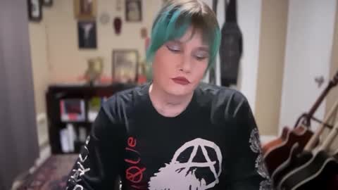 Saoirse online show from 12-02-24, 09:24