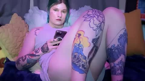 Saoirse online show from 09-10-25, 05:07