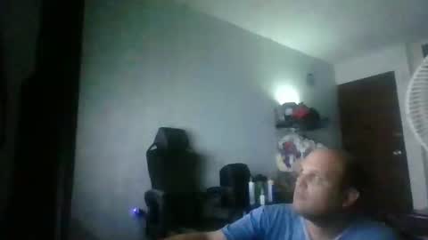Heavy Rebell online show from 05-18-26, 03:35
