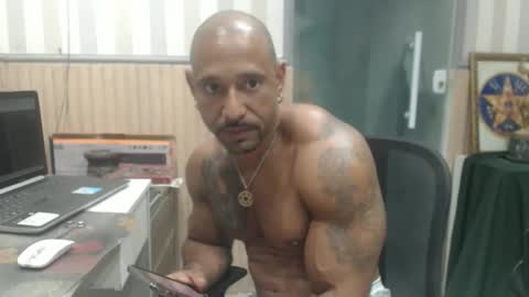 Snapshot of hebertgomes chatting on 05-27-26, 11:35 hebertgomes online show from 05-27-26, 11:35