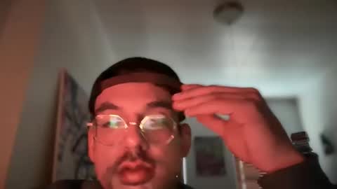 Snapshot of hecanmove chatting on 11-02-25, 12:40 hecanmove online show from 11-02-25, 12:40