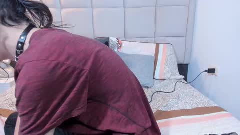 Keira Hecate online show from 02-10-25, 07:49