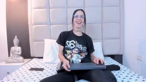 Keira Hecate online show from 03-02-25, 07:45