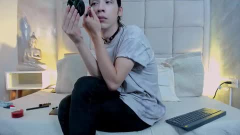 Keira Hecate online show from 10-24-25, 08:27