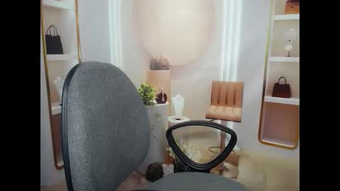 love bug online show from 09-20-25, 03:40