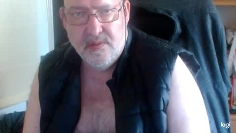Snapshot of hechizodeluz chatting on 04-19-26, 06:10 Hechizo online show from 04-19-26, 06:10