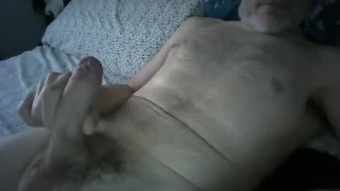 Snapshot of hefo99 chatting on 05-26-26, 06:48 hefo99 online show from 05-26-26, 06:48