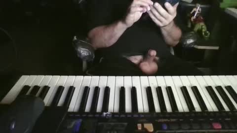 Snapshot of heguy46 chatting on 06-03-26, 07:33 heguy46 online show from 06-03-26, 07:33