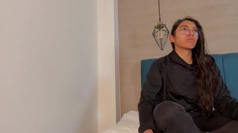 heidi_feuer online show from 10-23-25, 12:26