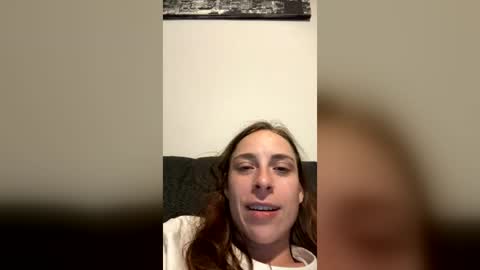Snapshot of heidi_is_here_72 chatting on 06-17-26, 12:35 heidi_is_here_72 online show from 06-17-26, 12:35