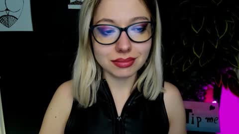 Heidi online show from 02-18-25, 09:21