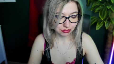 Heidi online show from 04-09-26, 06:19