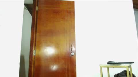 Snapshot of heidy_hotxxx chatting on 02-28-25, 05:37 heidy online show from 02-28-25, 05:37