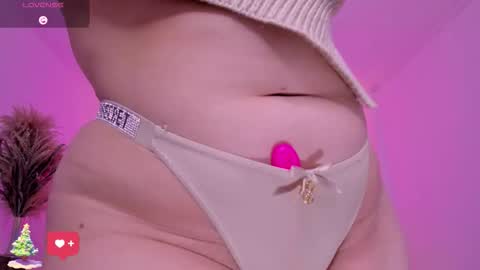 Snapshot of heidy_jhons chatting on 12-19-25, 03:35 Heidy online show from 12-19-25, 03:35