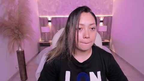 Snapshot of heidy_jhons chatting on 01-13-26, 03:01 Heidy online show from 01-13-26, 03:01