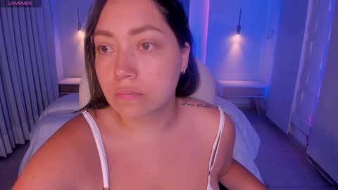 Snapshot of heidy_jhons chatting on 02-03-26, 03:15 Heidy online show from 02-03-26, 03:15